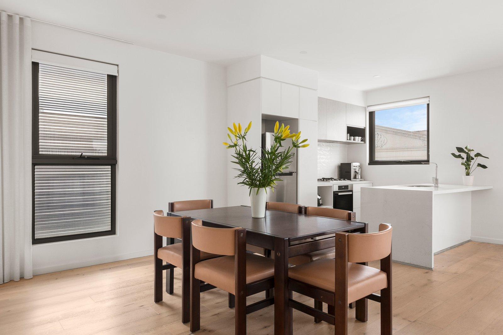 201/68 Barkers Road, Hawthorn, 3122