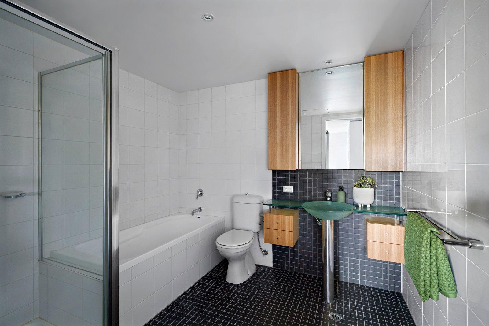 202/196 Albert Road, South Melbourne, 3205