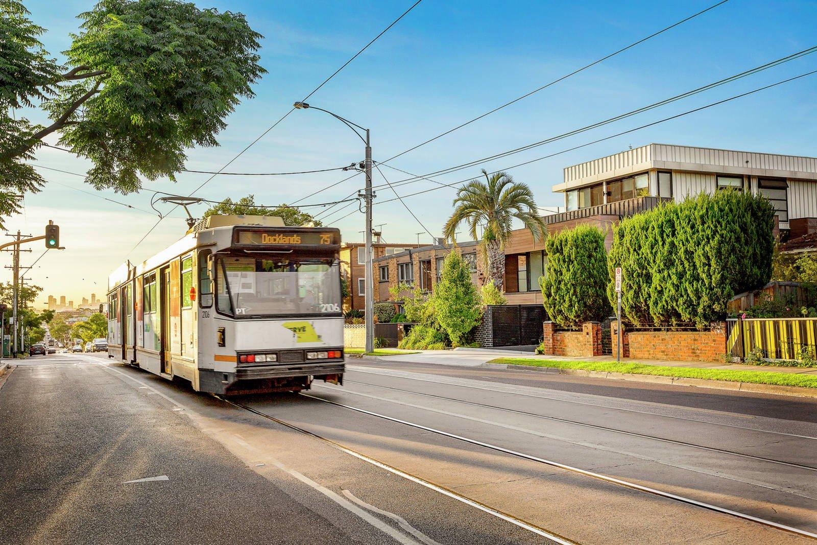 202/309 Riversdale Road, Hawthorn East, 3123