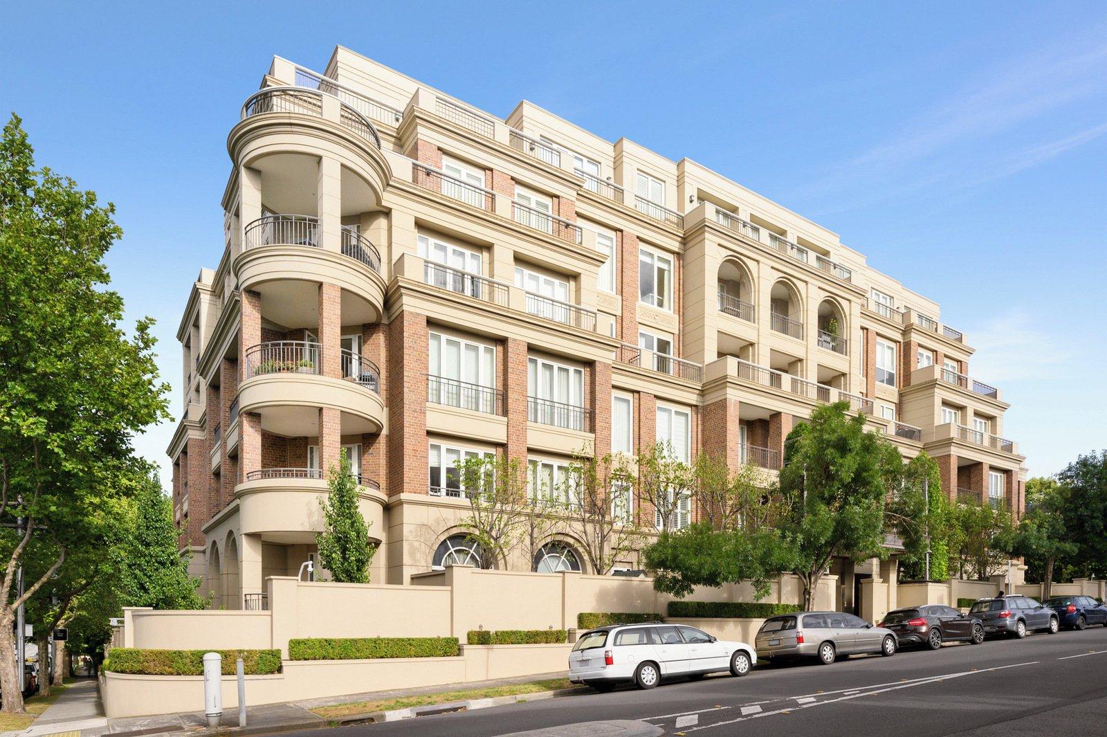 204/1 Wallace Avenue, Toorak, 3142