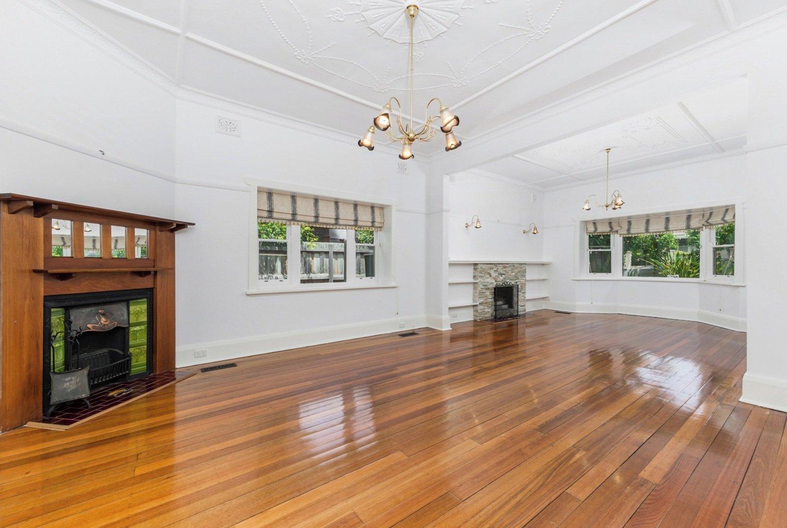 21 The Avenue, Malvern East, 3145