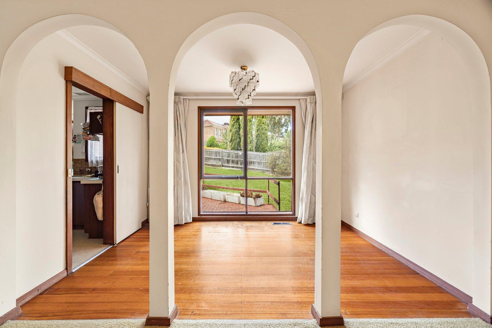 21 Worthing Avenue, Doncaster East, 3109