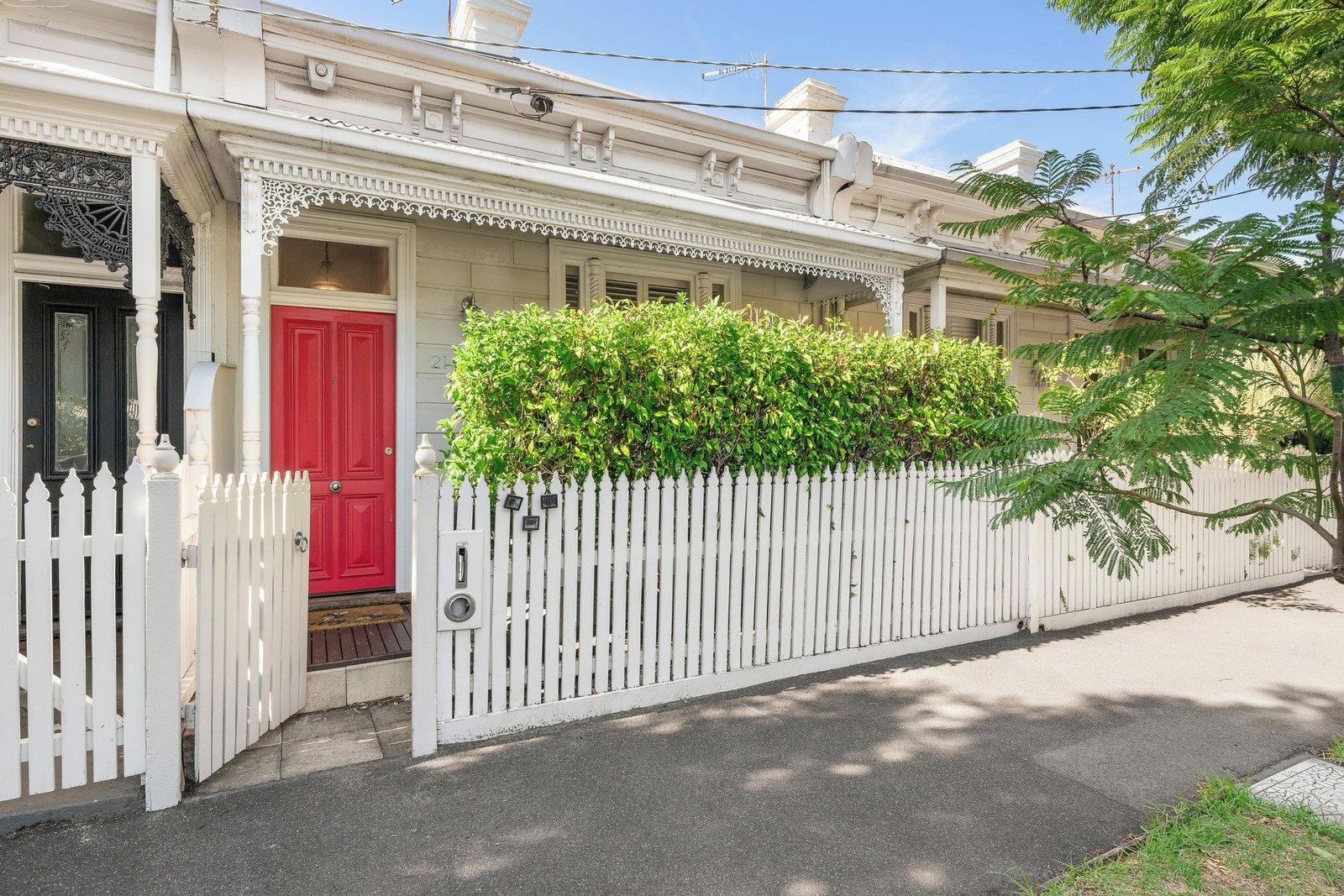 21 Young Street, Albert Park, 3206