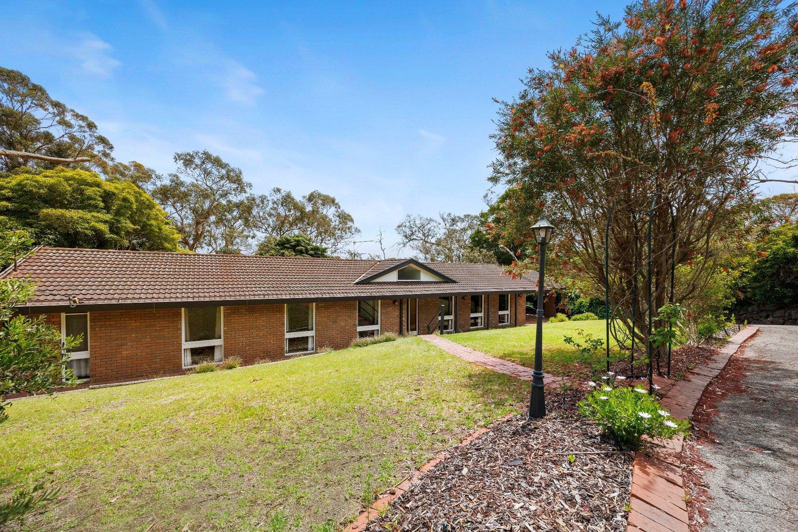 21 Alverstone Grove, Mount Eliza, 3930