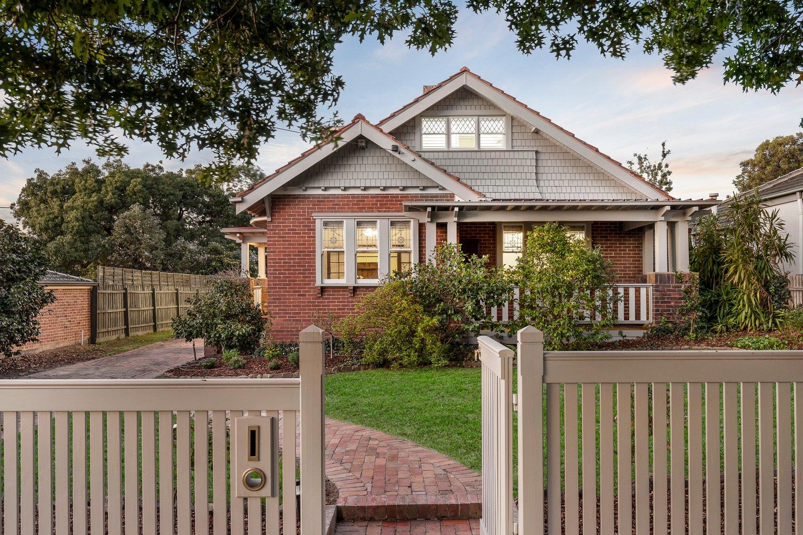 21 Bringa Avenue, Camberwell, 3124