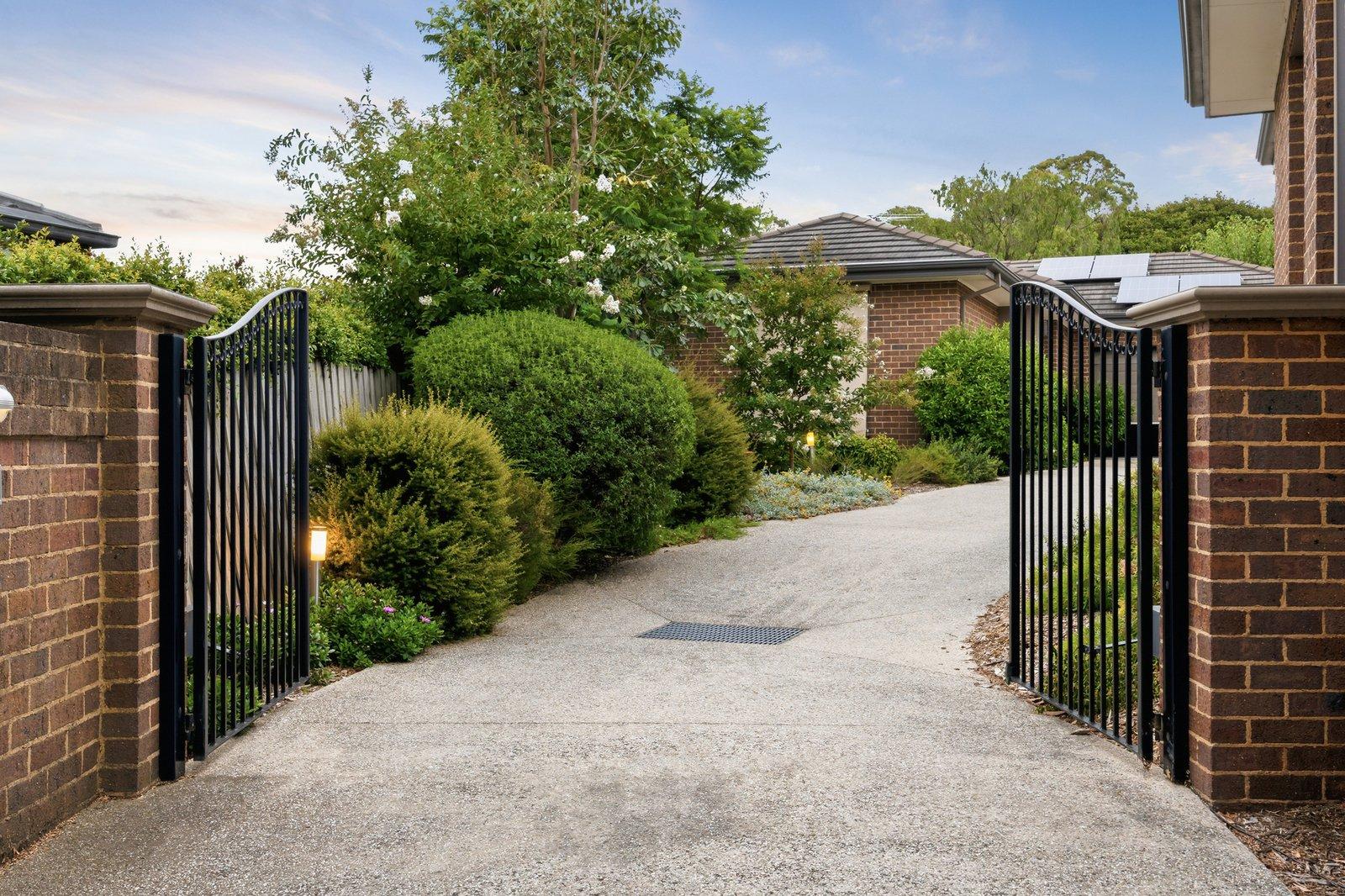 2/1 Glenluss Street, Balwyn, 3103