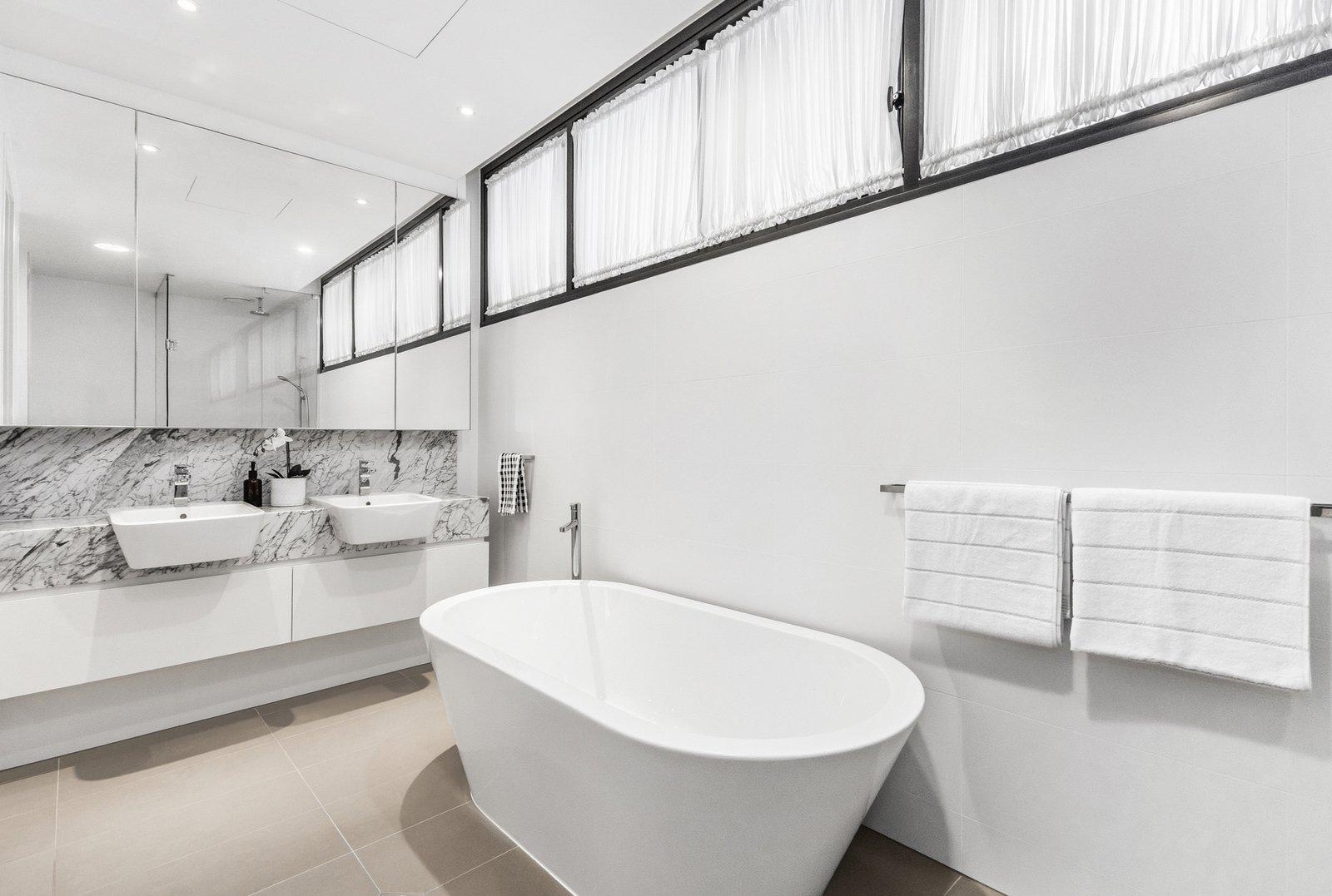 21 Pin Oak Court, Canterbury, 3126