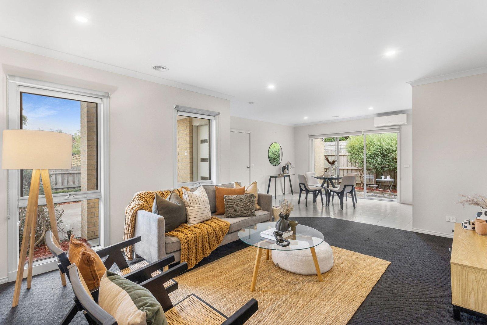 2/103 Burgess Drive, Langwarrin, 3910