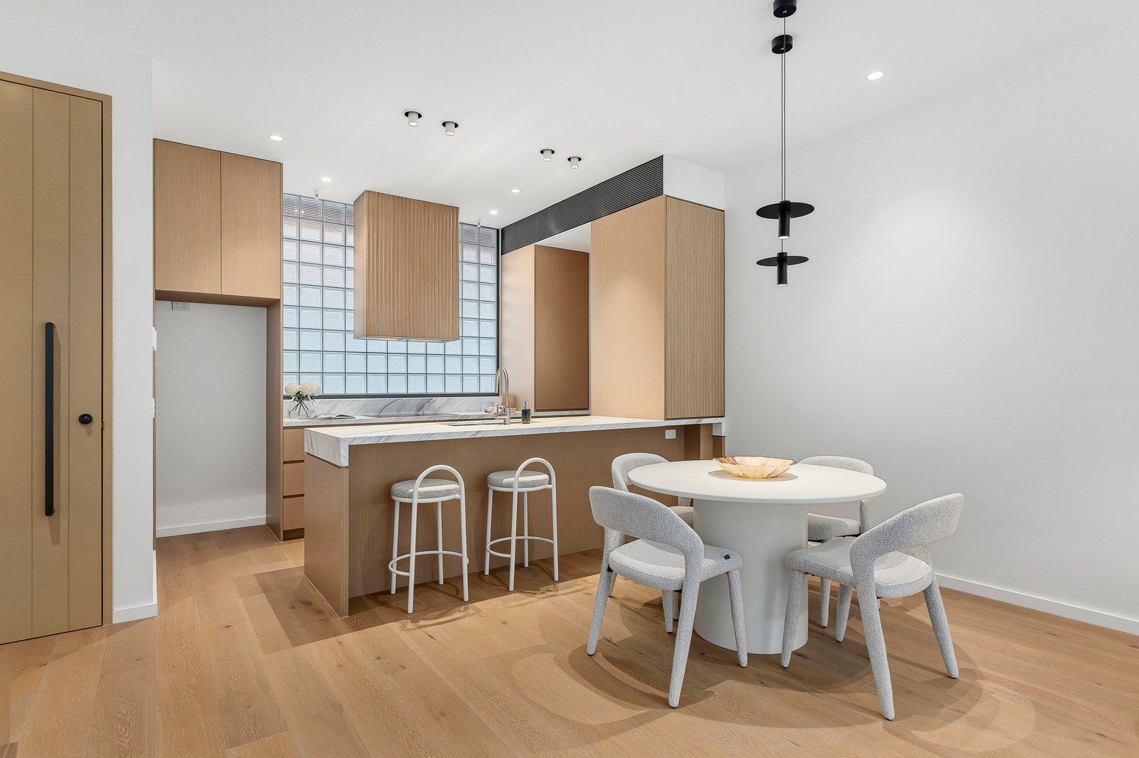 2/111 Carpenter Street, Brighton, 3186