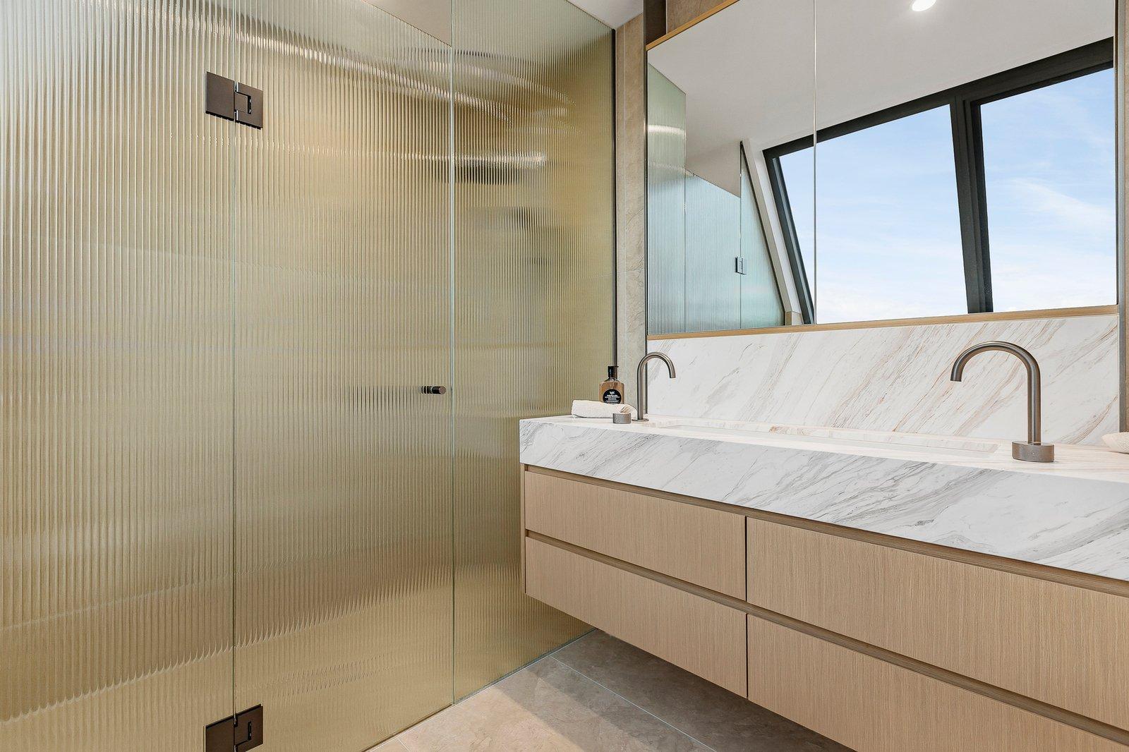 2/111 Carpenter Street, Brighton, 3186