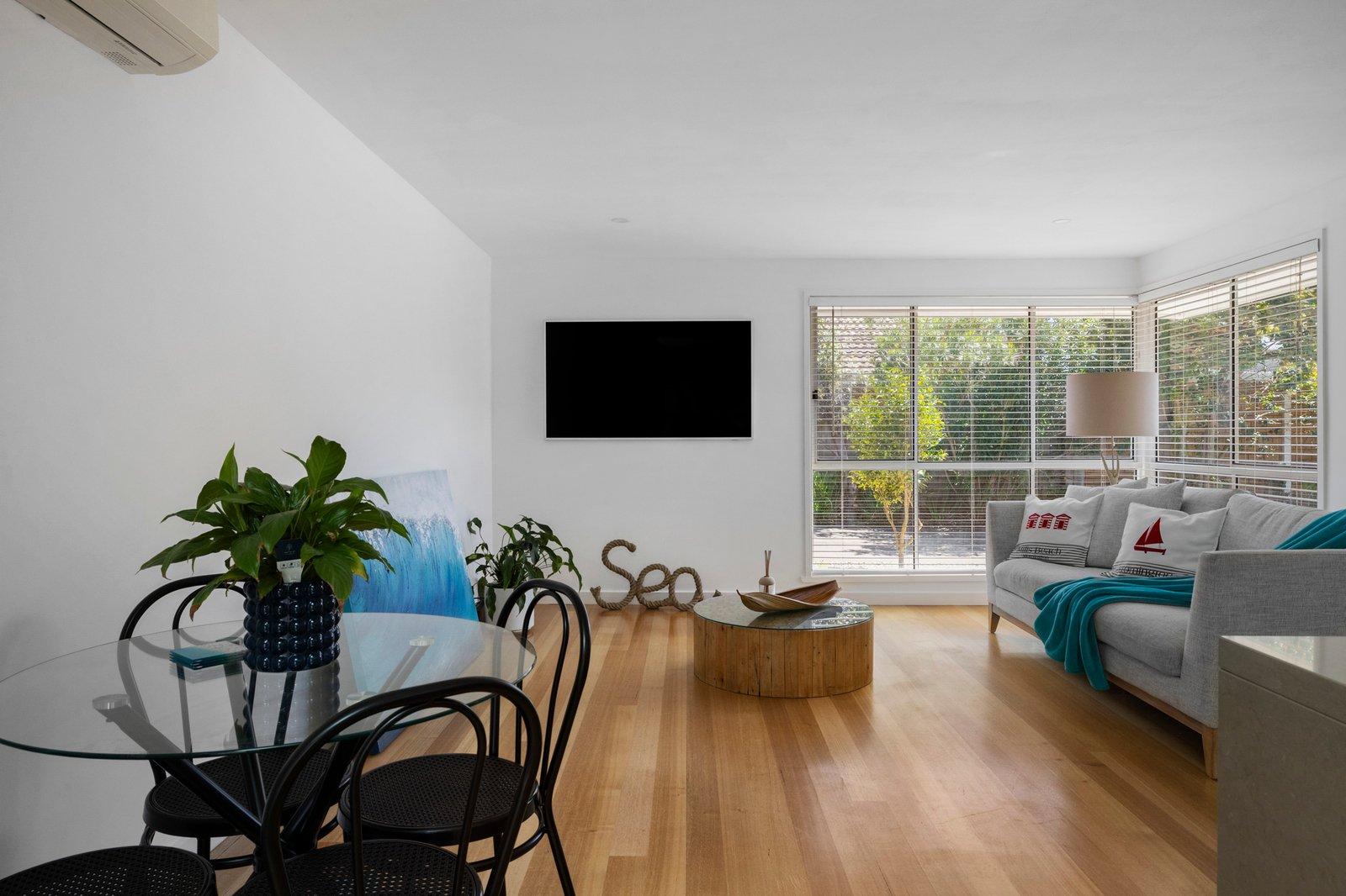 2/113 Prince Street, Mornington, 3931