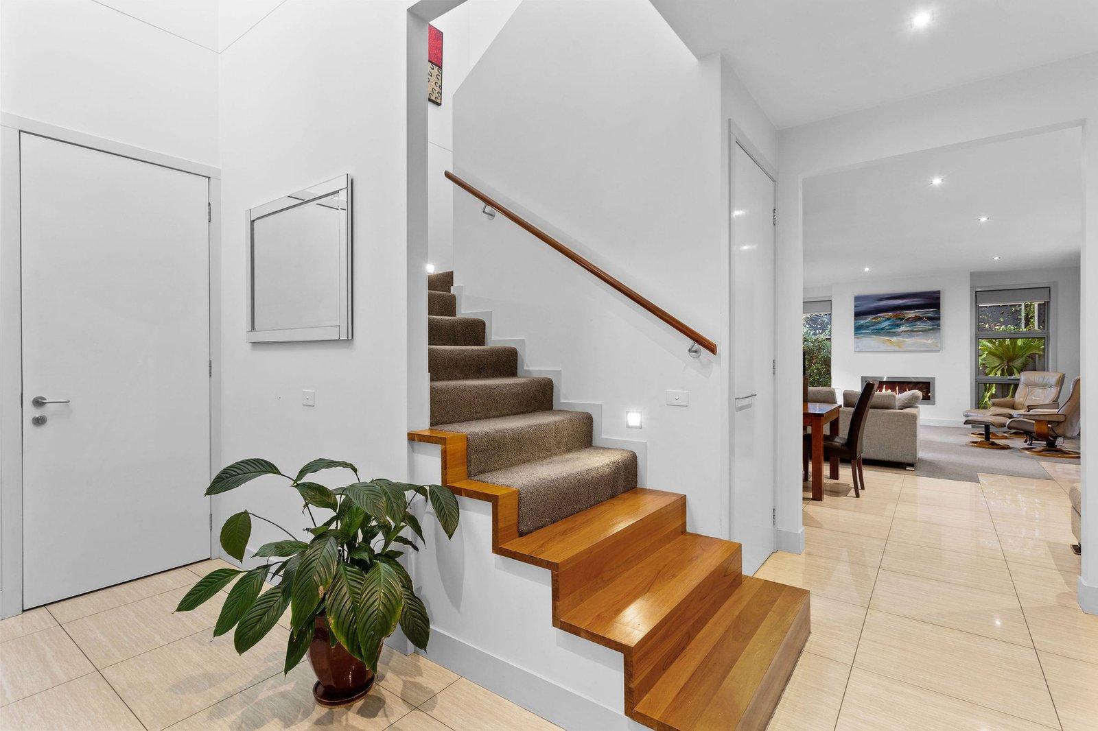 2/15 Marine Avenue, Mornington, 3931