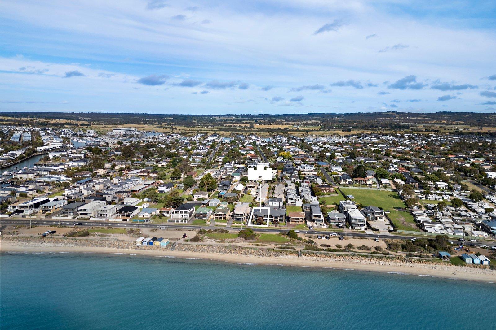 2/166 Marine Drive, Safety Beach, 3936