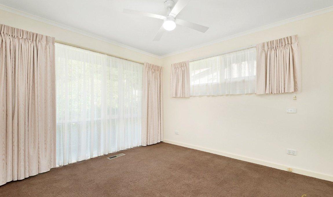 2/16 Glyndon Road, Camberwell, Vic