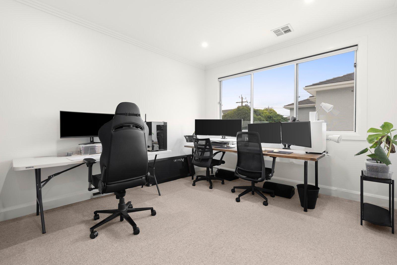 2/16 Hampshire Road, Glen Waverley, 3150