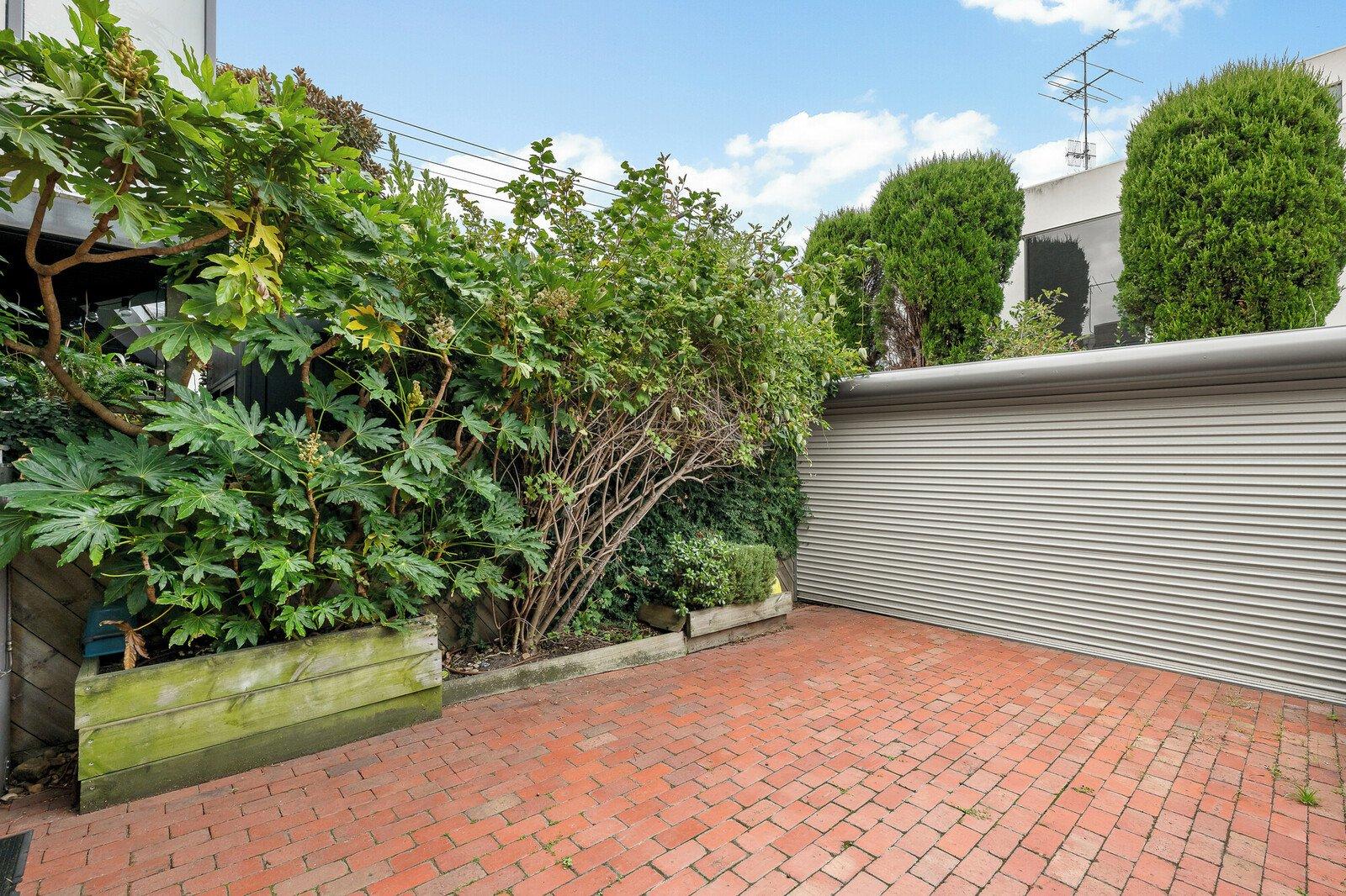 2/175 Park Street, South Melbourne, 3205
