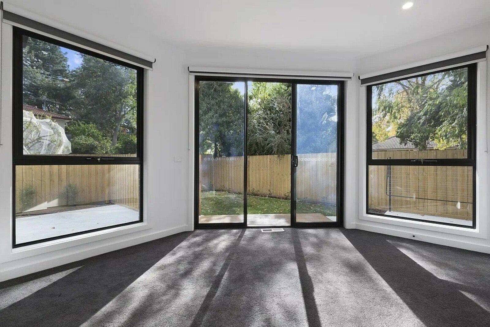 2/17 Dunoon Street, Doncaster, 3108