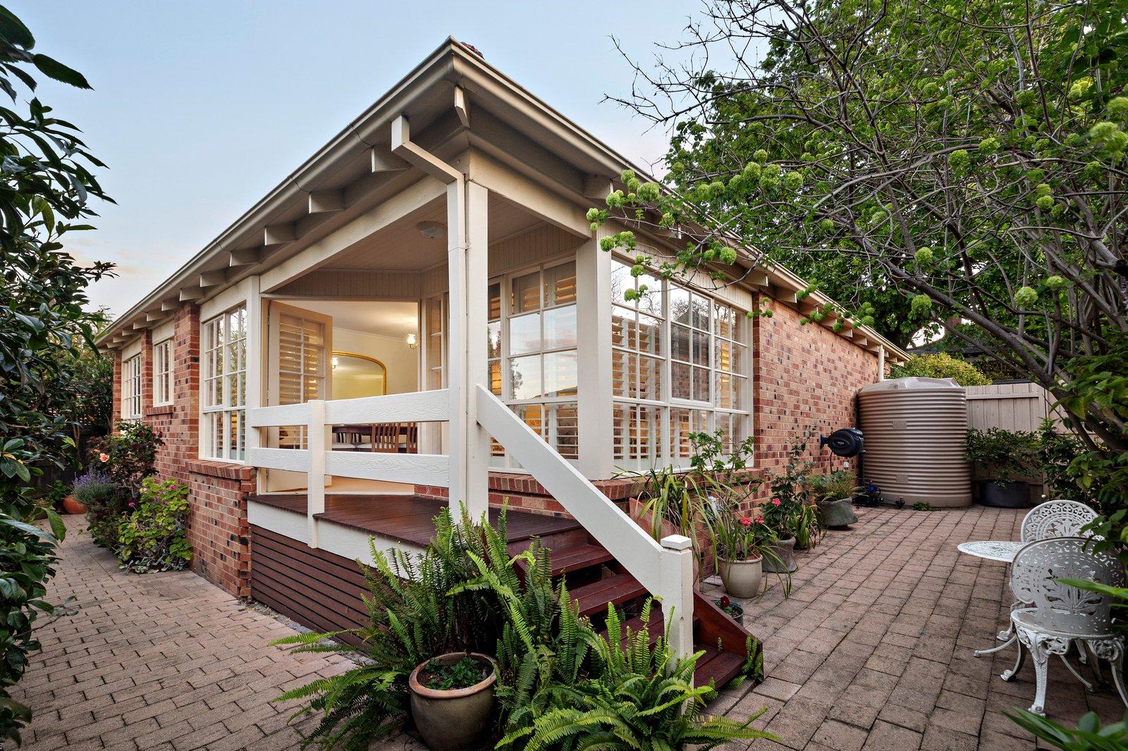 2/170 Finch Street, Glen Iris, 3146