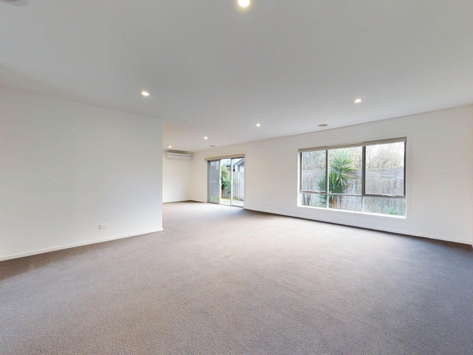 2/18 George Street, Safety Beach, 3936