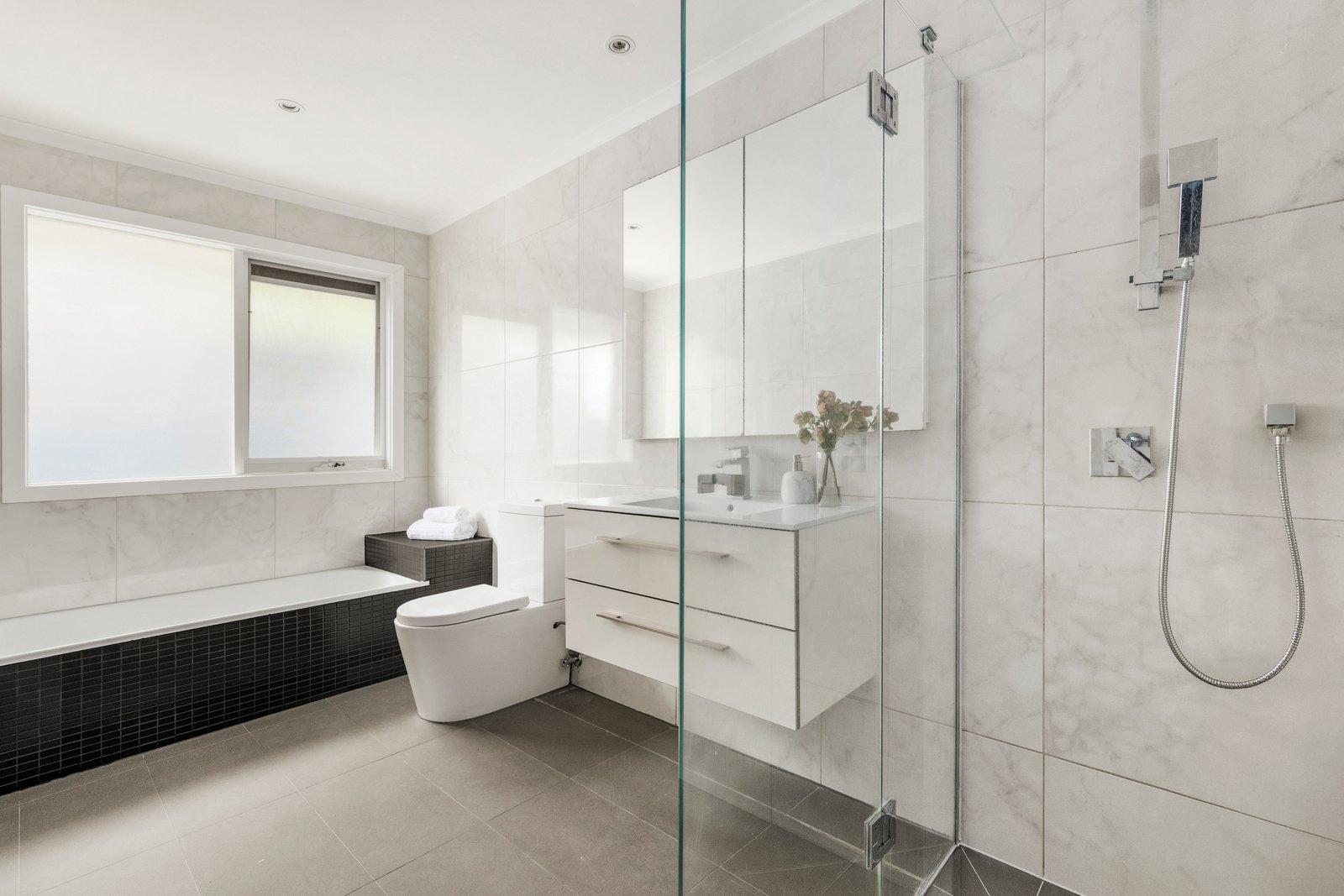 2/18 Head Street, Balwyn, 3103