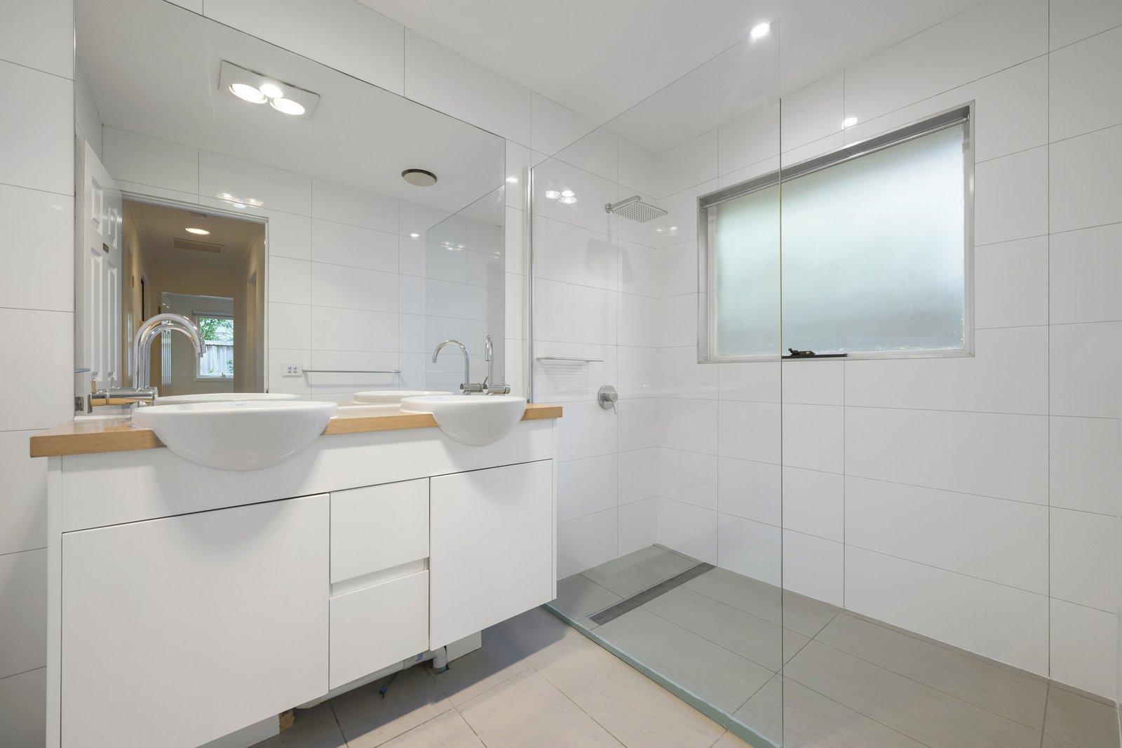 2/18 Wallace Crescent, Beaumaris, 3193