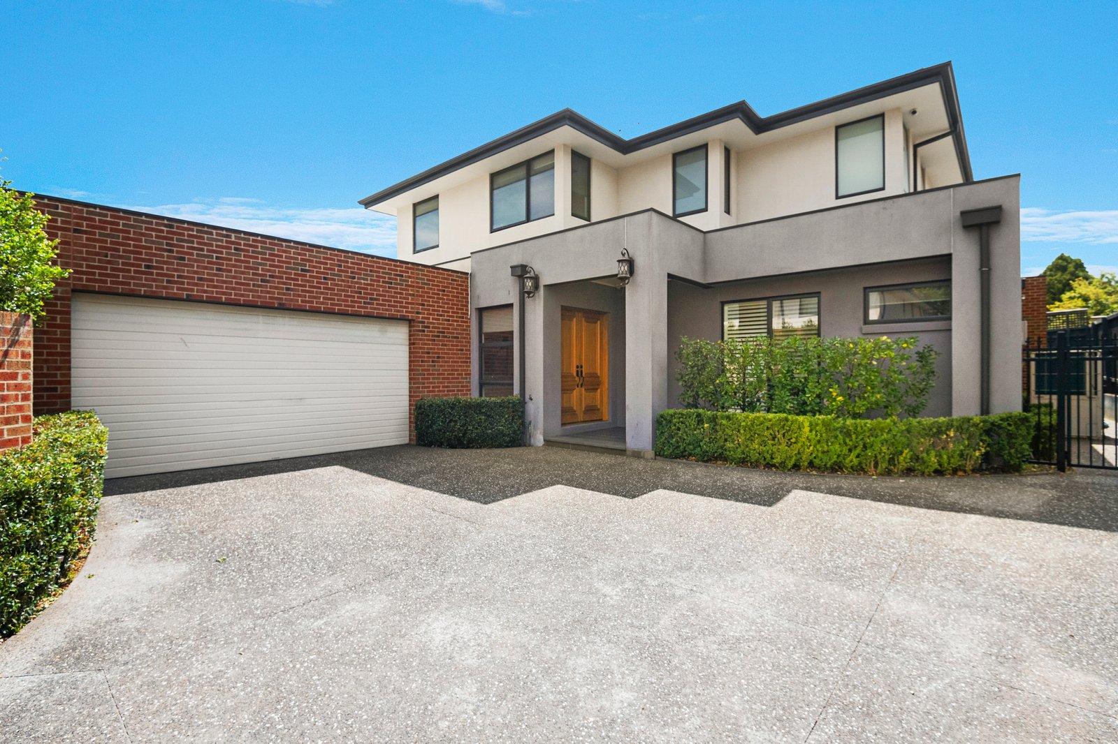 21A Rangeview Grove, Balwyn North, 3104