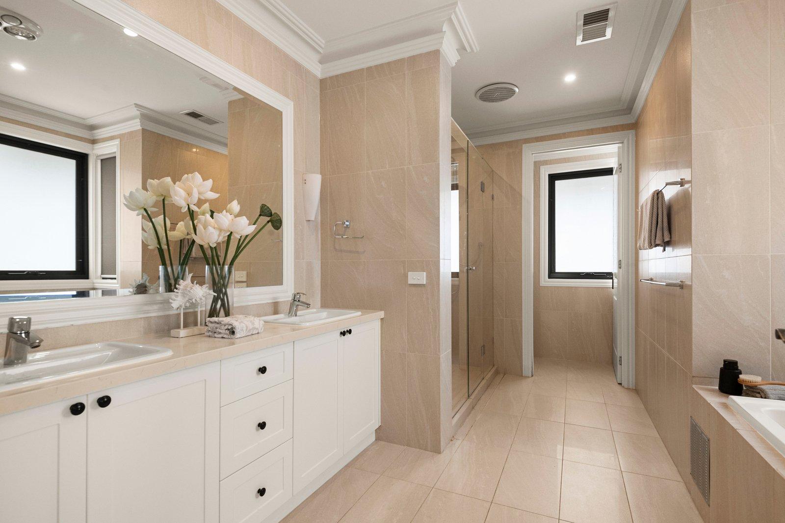 21A Rangeview Grove, Balwyn North, 3104