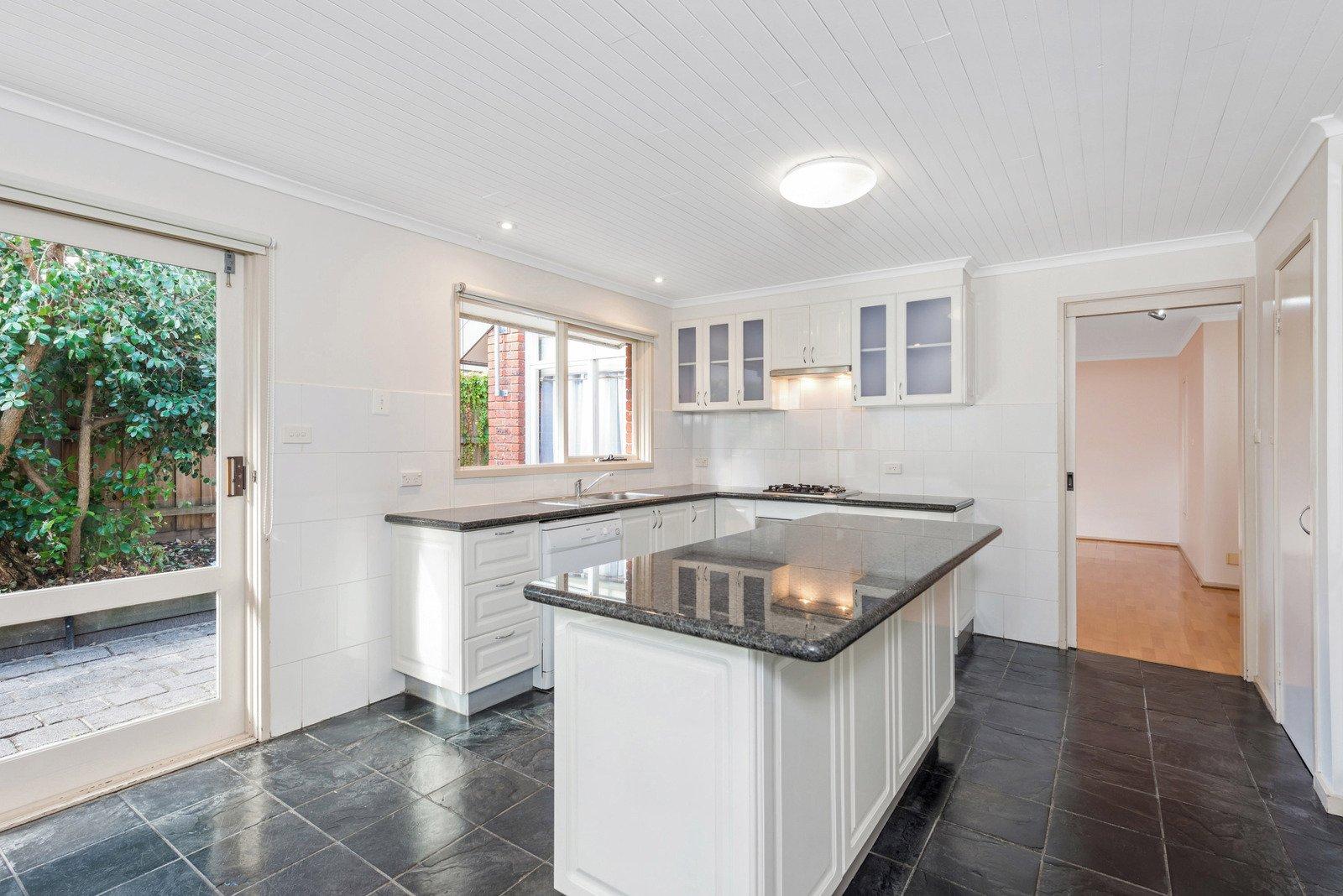 22 Bowen Street, Camberwell, 3124