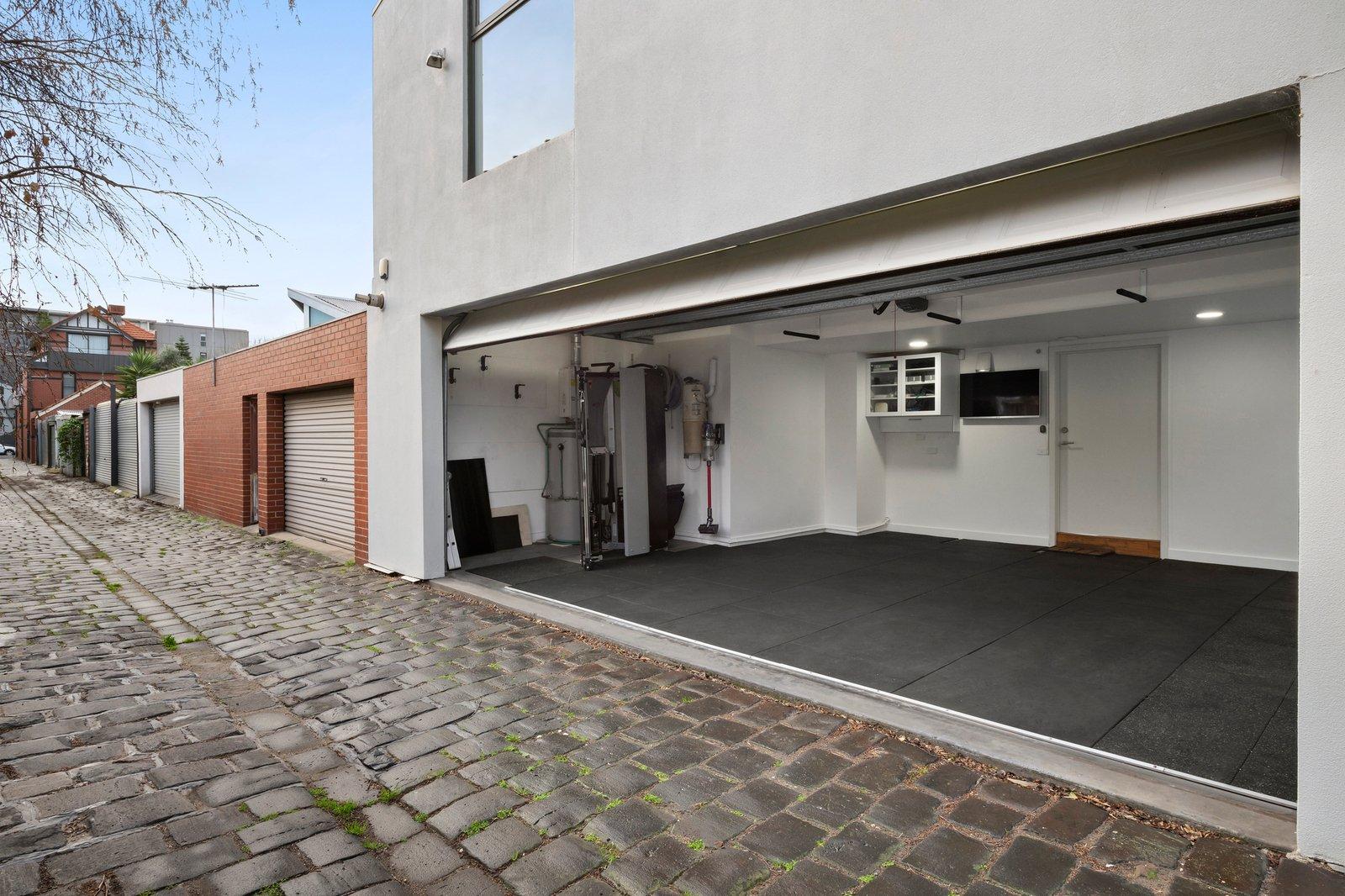 22 Danks Street, Albert Park, 3206