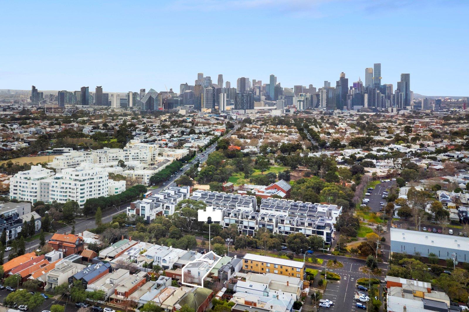 22 Danks Street, Albert Park, 3206