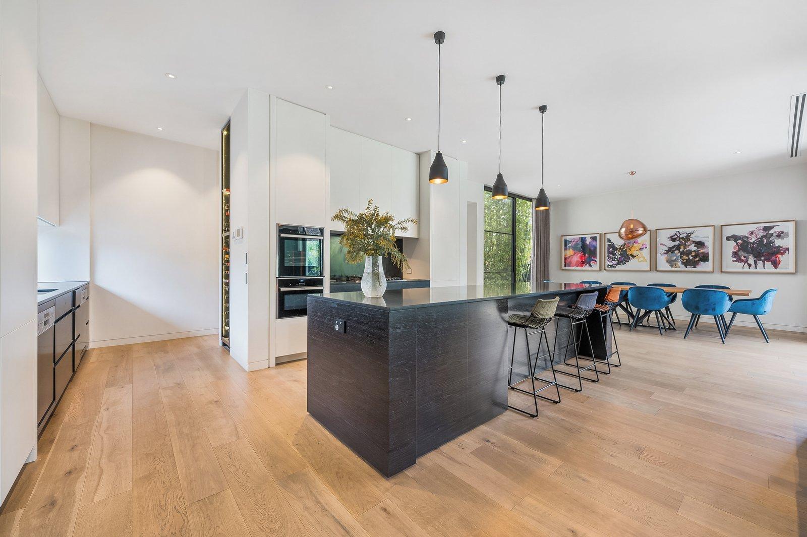 22 Ellis Road, Glen Iris, 3146