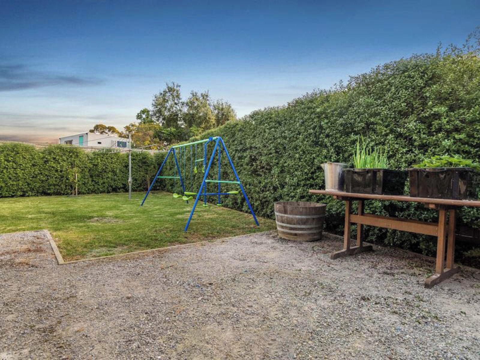 22 Fleet Street, Mornington, 3931