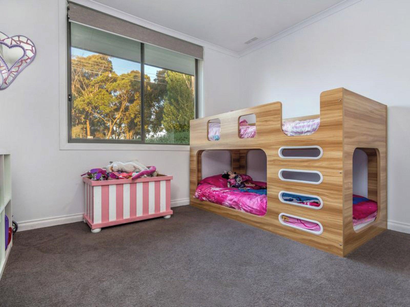 22 Fleet Street, Mornington, 3931