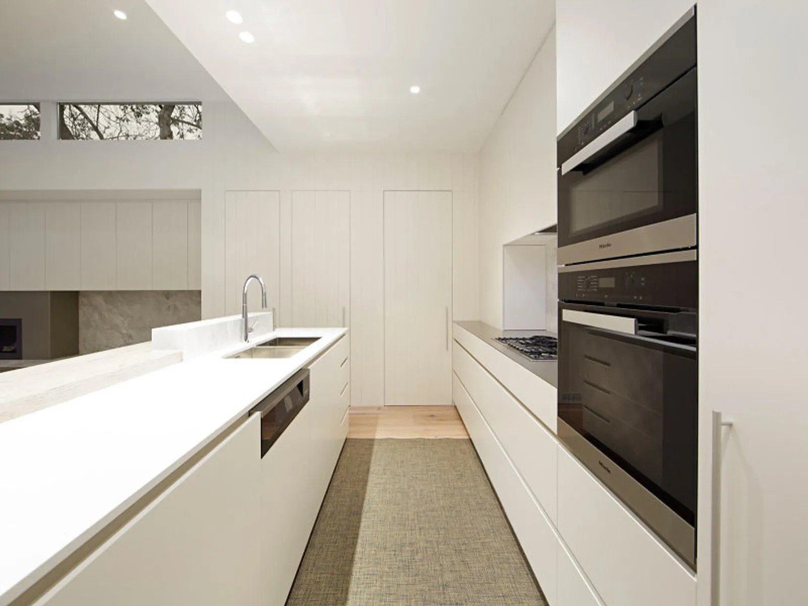 22 Llaneast Street, Armadale, 3143