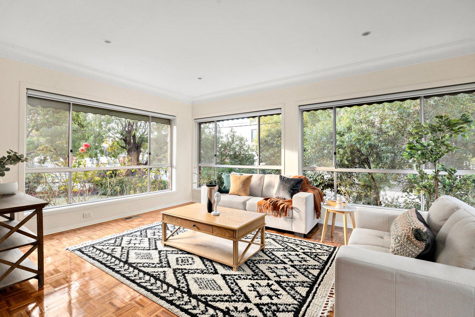 22 Maverston Street, Glen Iris, 3146