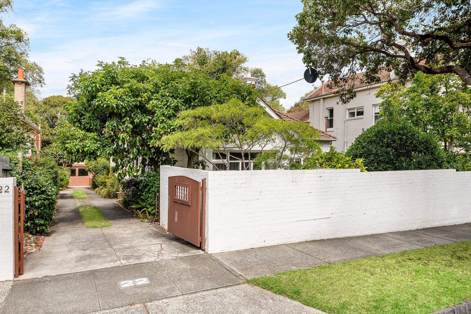 22 Millicent Avenue, Toorak, 3142