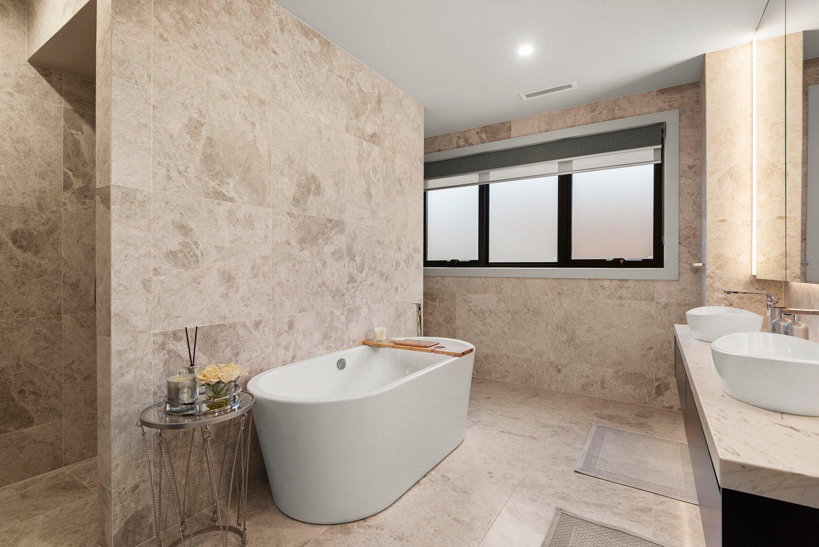 22 Naroo Street, Balwyn, 3103