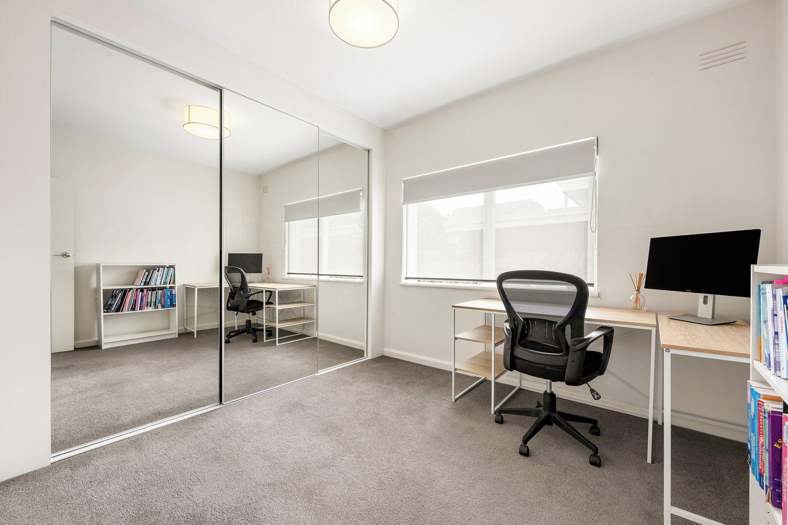 2/246 Union Road, Surrey Hills, 3127