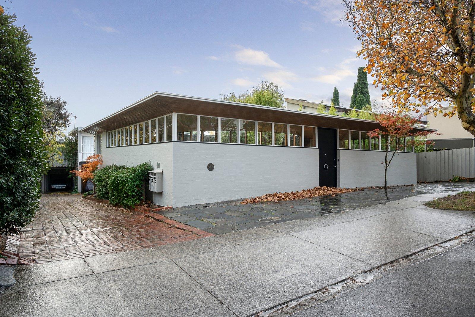 2/24 Hill Street, Toorak, 3142