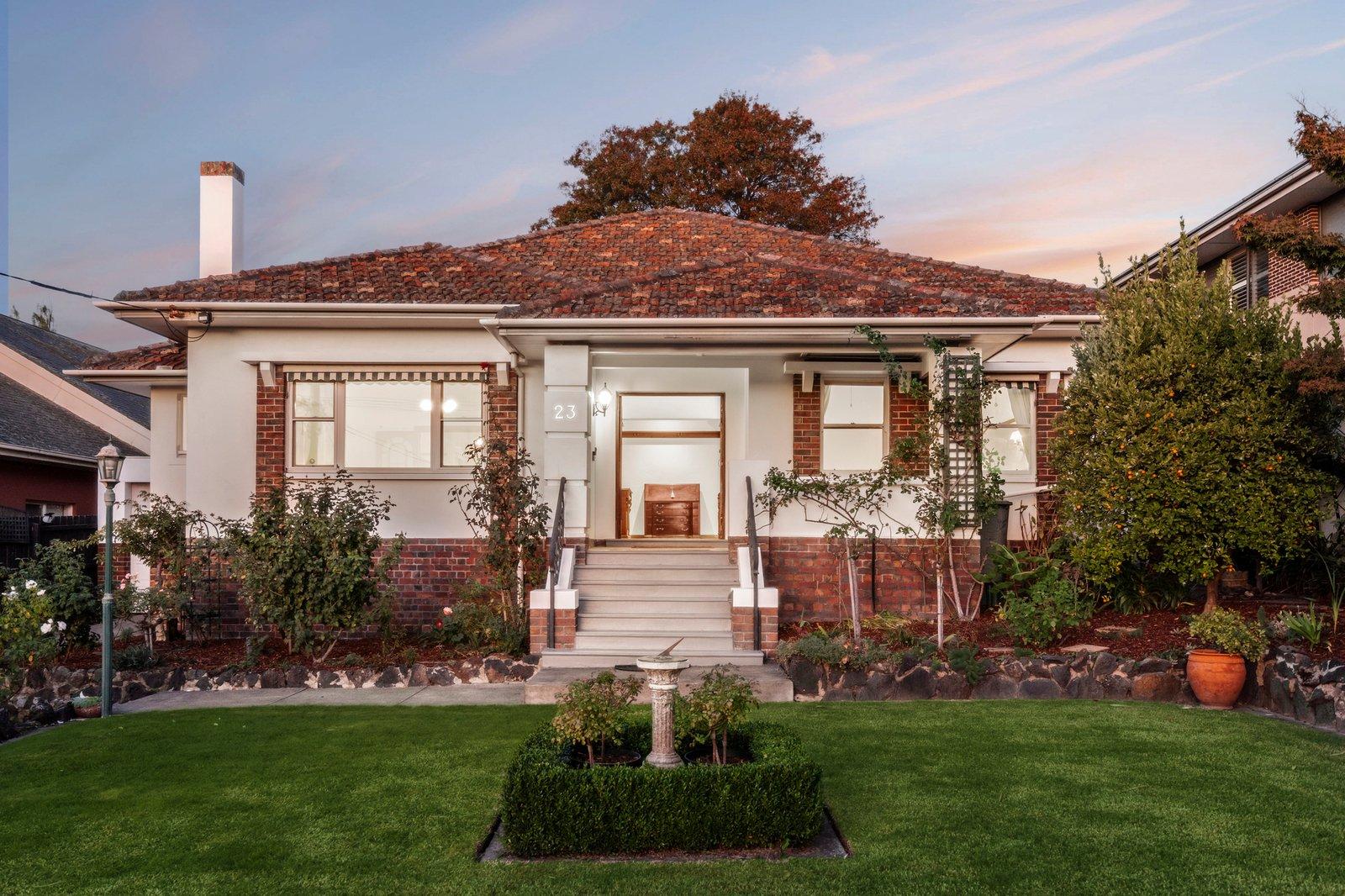 23 Yeovil Road, Glen Iris, 3146