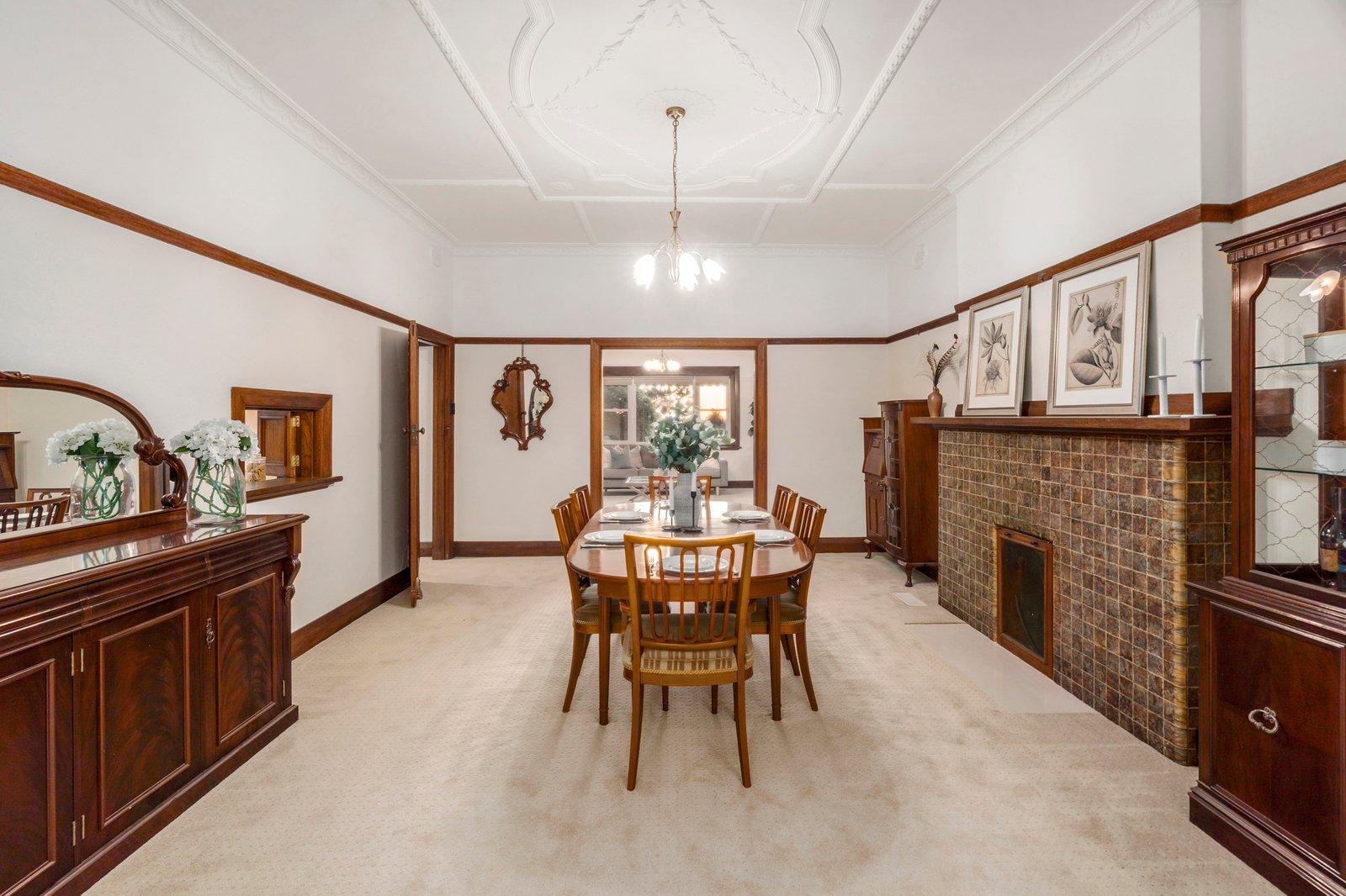 23 Yeovil Road, Glen Iris, 3146