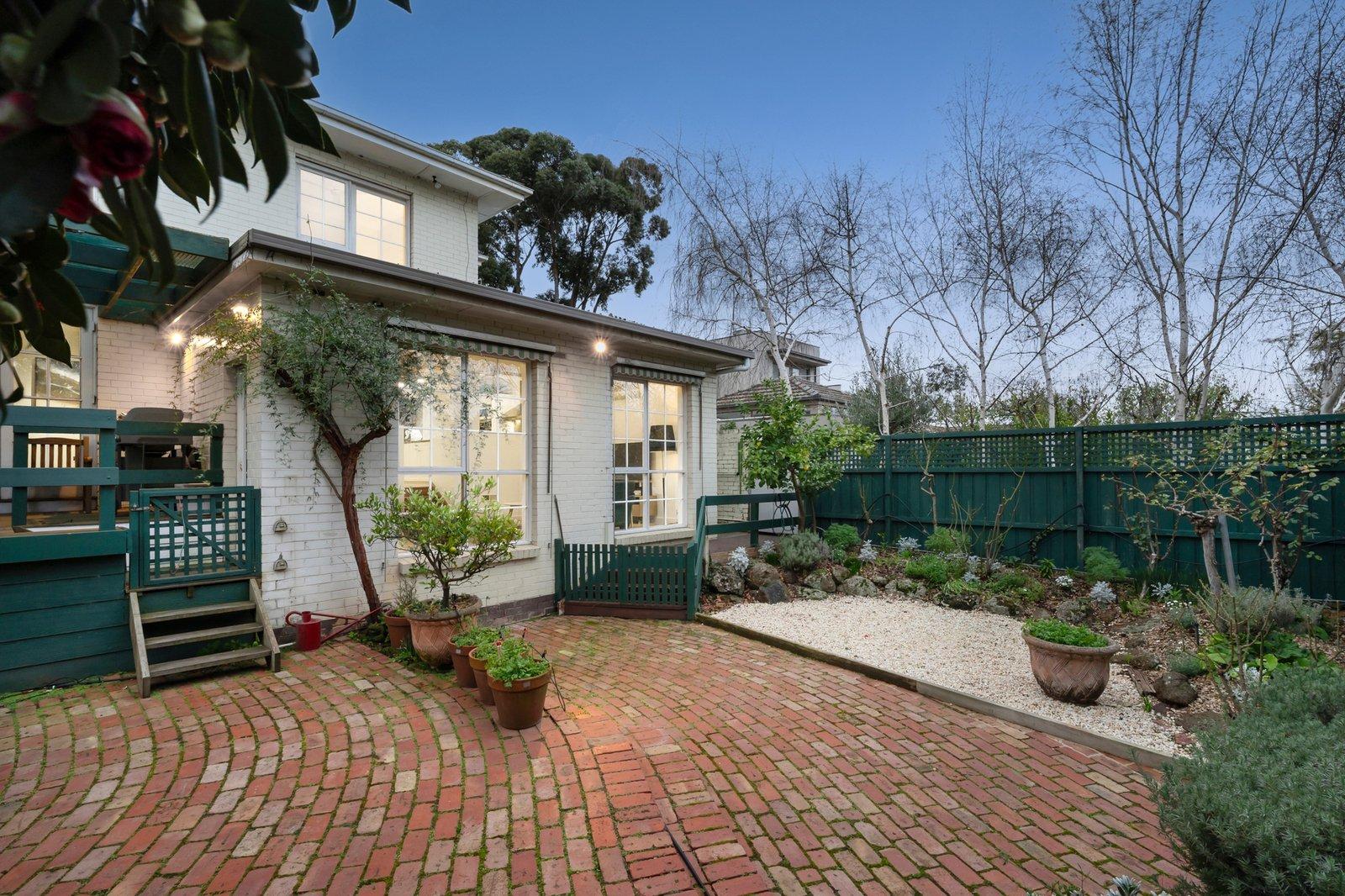 23 Findon Crescent, Kew, 3101