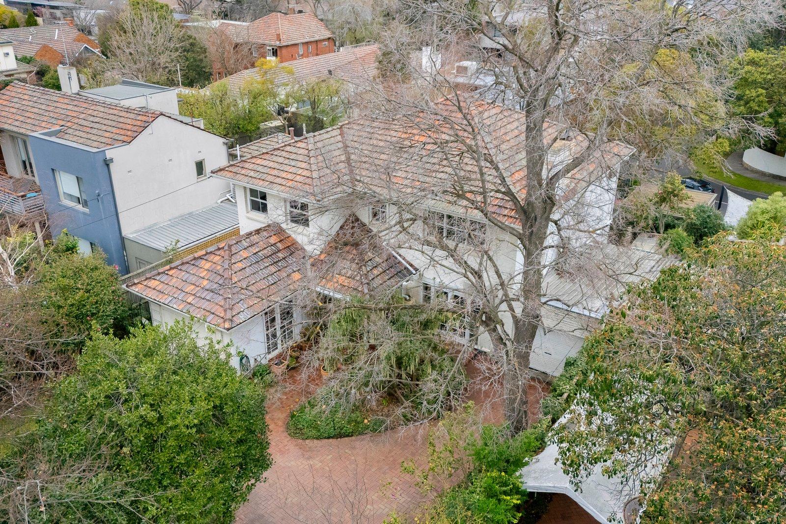 23 Findon Crescent, Kew, 3101