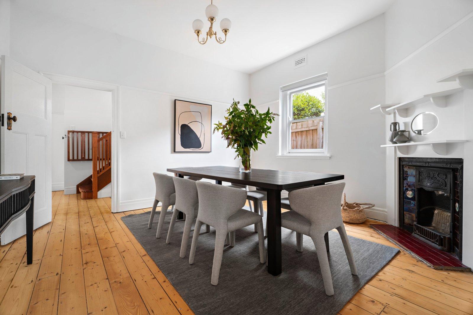 23 Oak Grove, Malvern East, 3145