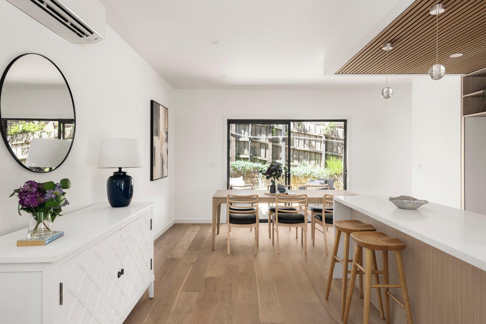 2/30-32 Boronia Grove, Doncaster East, 3109