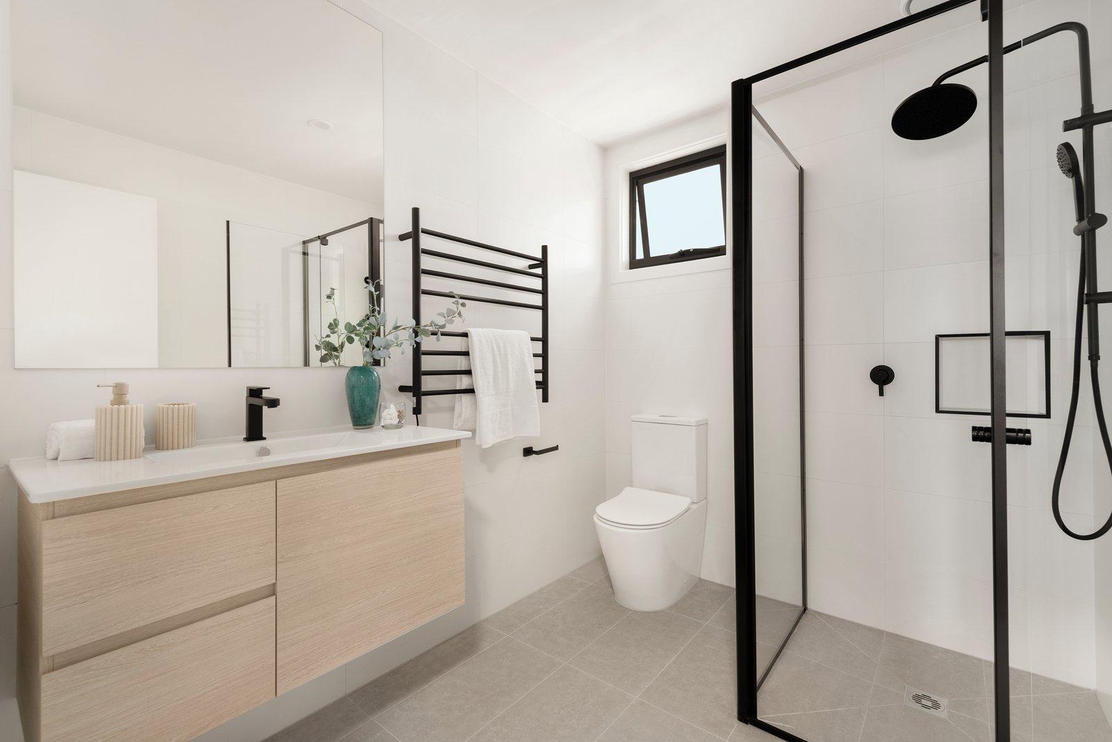 2/30-32 Boronia Grove, Doncaster East, 3109