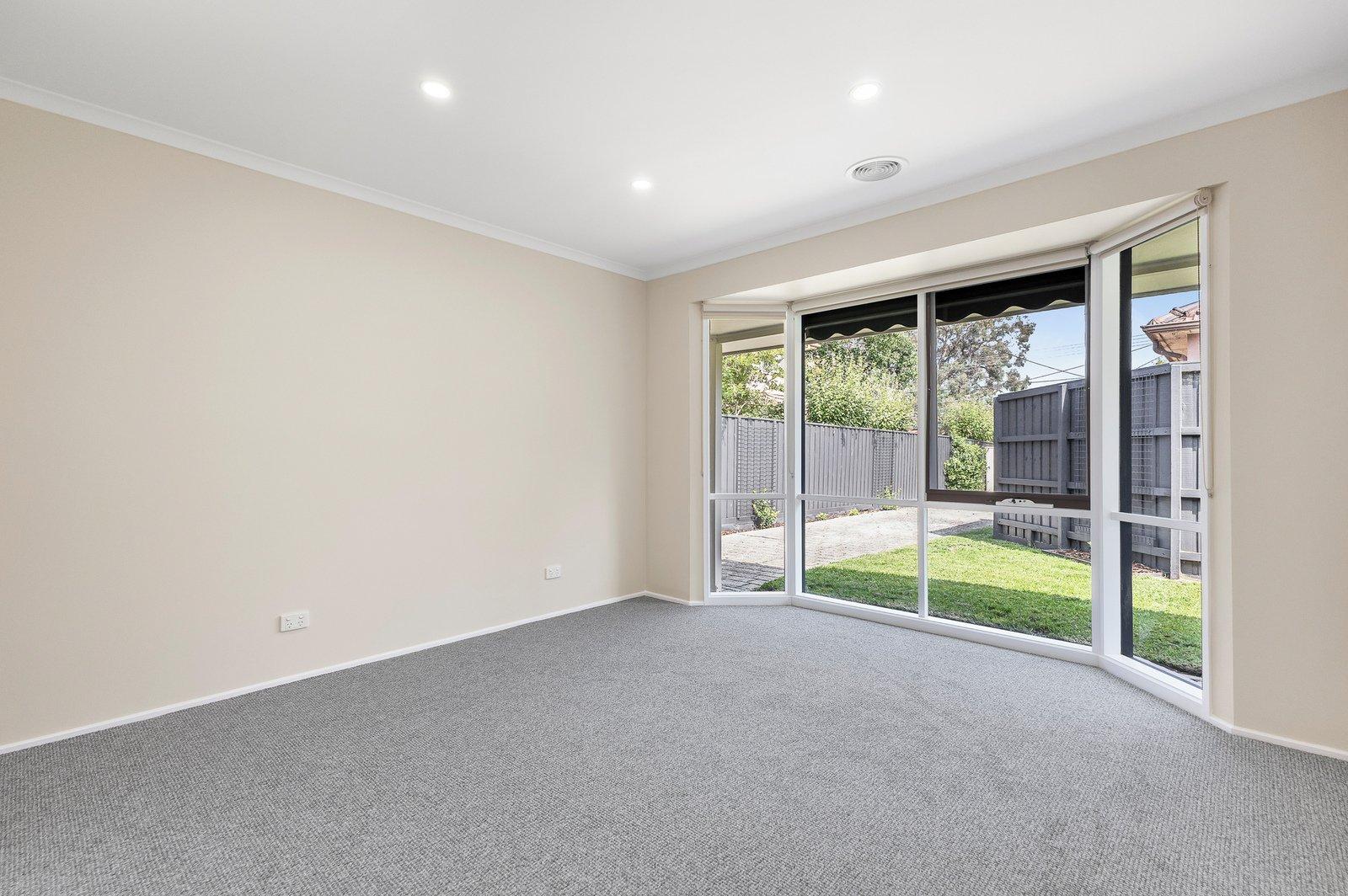 2/32 Barnett Street, Hampton, 3188