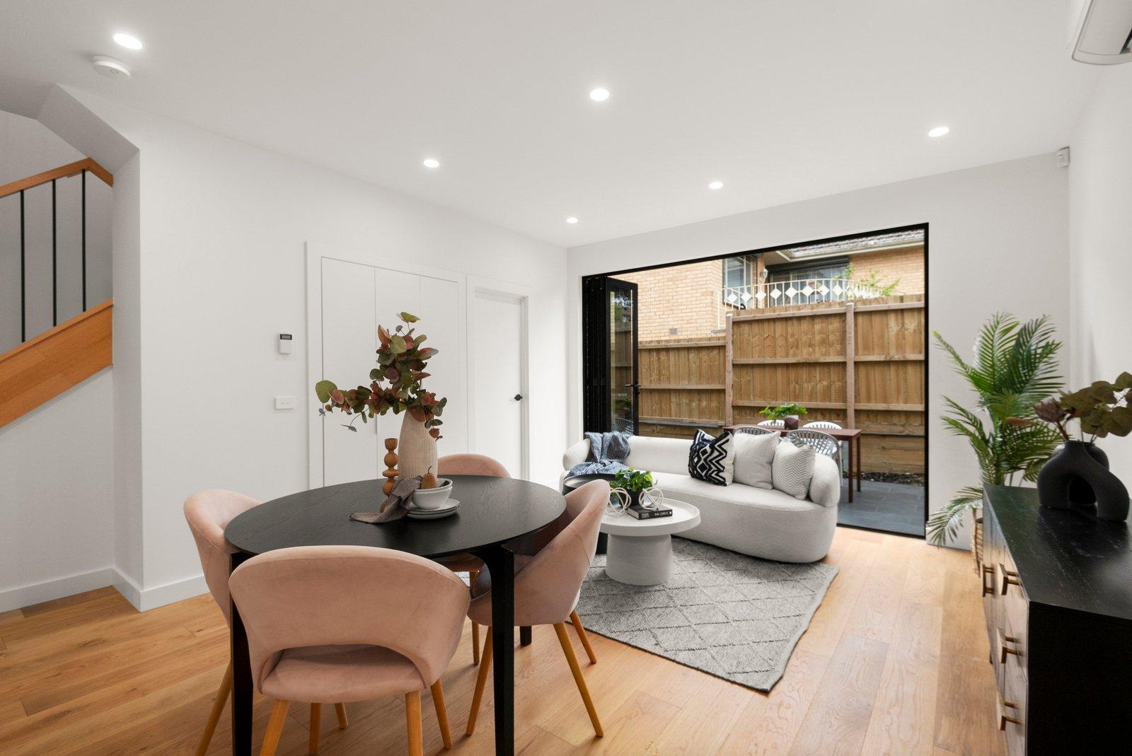 2/337 Doncaster Road, Balwyn North, 3104