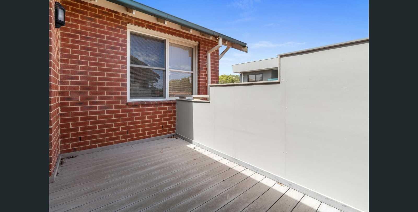 2/33 Peate Avenue, Glen Iris, 3146