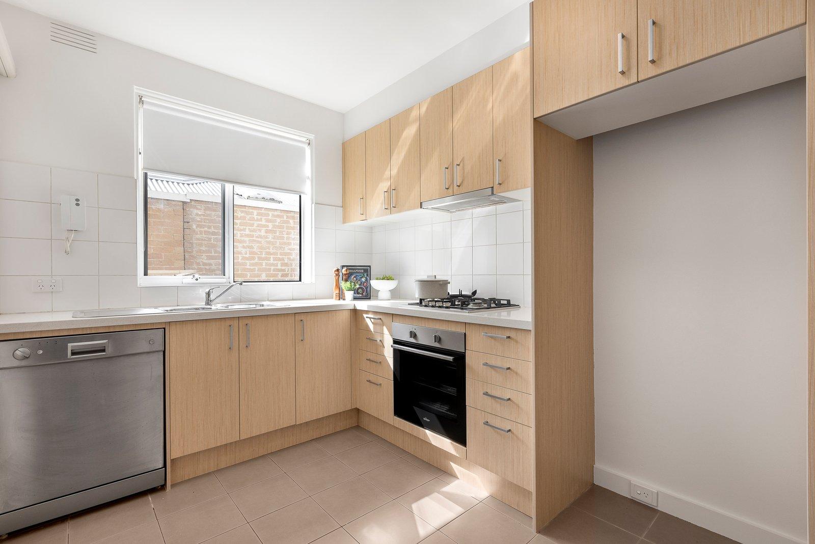 2/35 Hill Street, Hawthorn, 3122